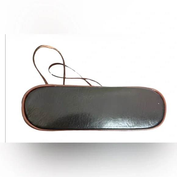 Pelle Italian Leather Bag - Picture 3 of 5